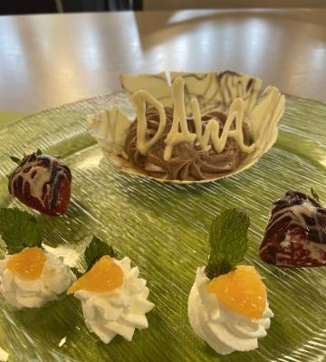 DAWA Schokoladenmouss in der Schokoladenhülle