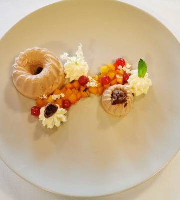 Trilogie aus Ovi, Aprikosen und Holunderblüten