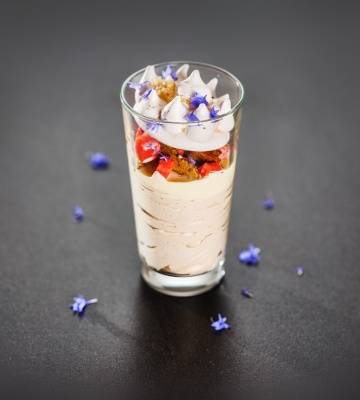 Mousse Caramel Salé mit Wassermelone und karamellisiertem Honig