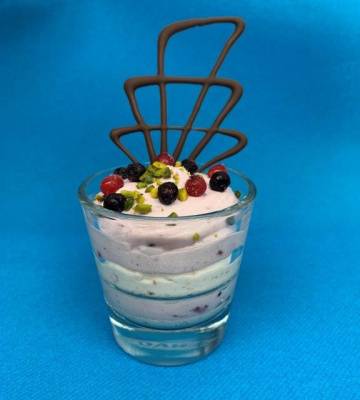 Waldbeere-Kokosfloken Creme