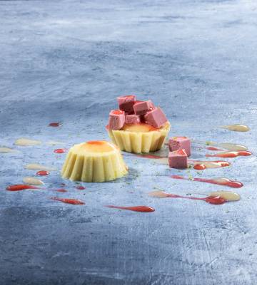 Dawa Care Flan Vanille mit soften Himbeere-Würfeli